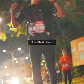 Runner Photo 4064153