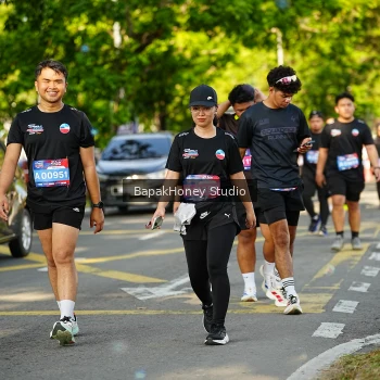 Runner Photo 4064211