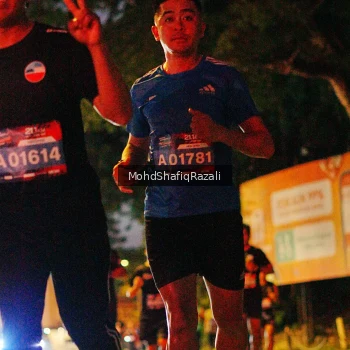 Runner Photo 4064293