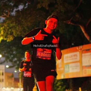 Runner Photo 4064376
