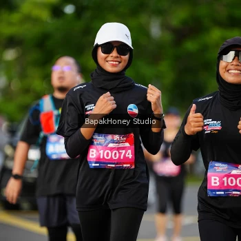 Runner Photo 4064423