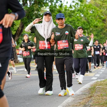 Runner Photo 4064517