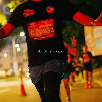 Runner Photo 4064593