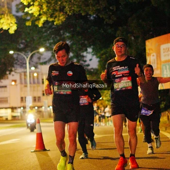 Runner Photo 4064614