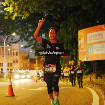 Runner Photo 4064653