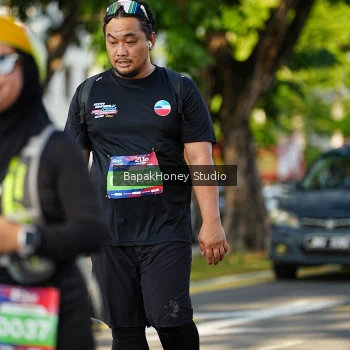 Runner Photo 4064660