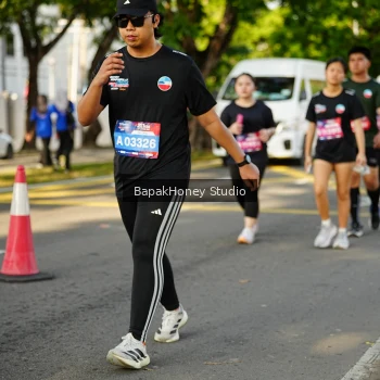 Runner Photo 4064671