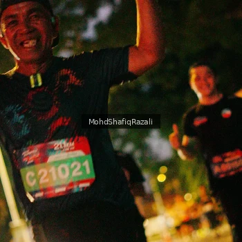 Runner Photo 4064675