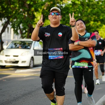 Runner Photo 4064686