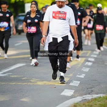 Runner Photo 4064752