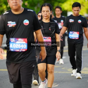 Runner Photo 4064768