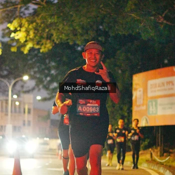 Runner Photo 4064811