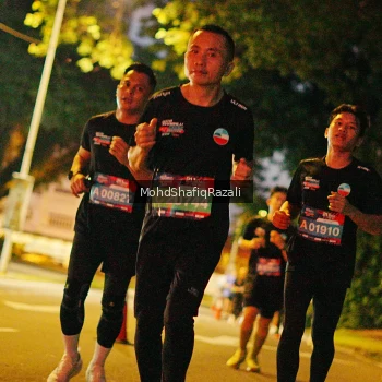Runner Photo 4064823