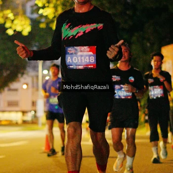 Runner Photo 4064880