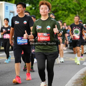 Runner Photo 4064900