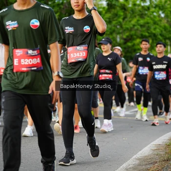 Runner Photo 4064902