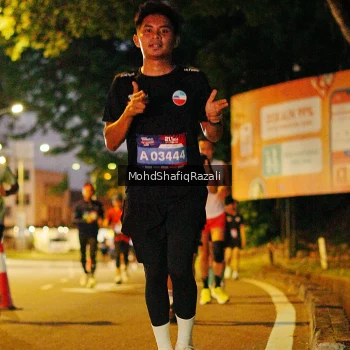 Runner Photo 4064908