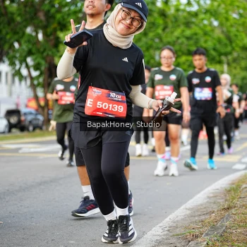Runner Photo 4064911