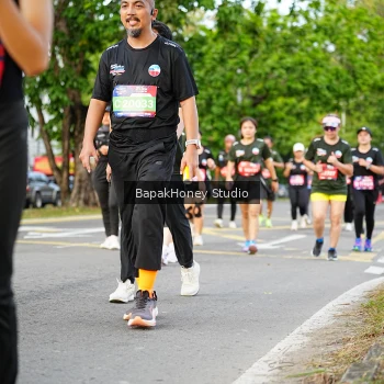 Runner Photo 4064916