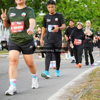 Runner Photo 4064933
