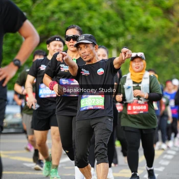 Runner Photo 4064959