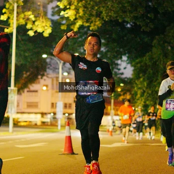 Runner Photo 4064984