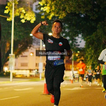 Runner Photo 4064985