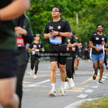 Runner Photo 4064993