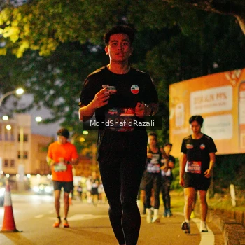 Runner Photo 4064996