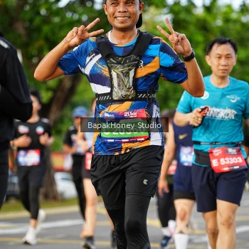 Runner Photo 4065008