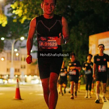 Runner Photo 4065019