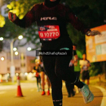 Runner Photo 4065100
