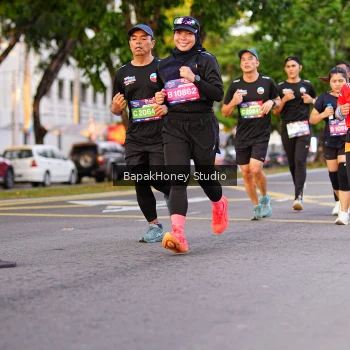 Runner Photo 4065113