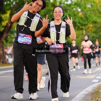 Runner Photo 4065121