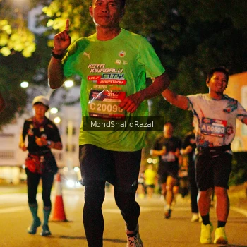 Runner Photo 4065207