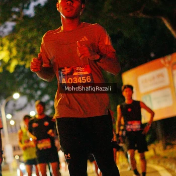 Runner Photo 4065227