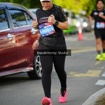 Runner Photo 4065424