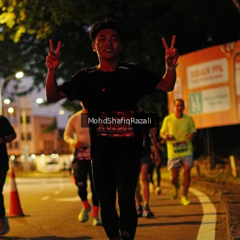 Runner Photo 4065530