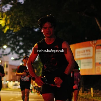 Runner Photo 4065714