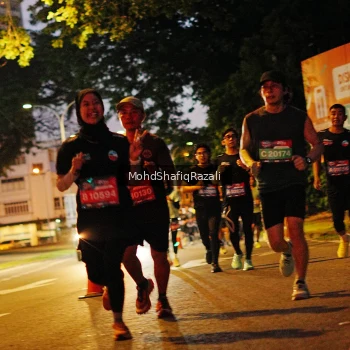 Runner Photo 4065753
