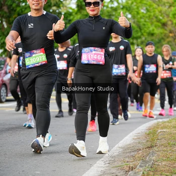 Runner Photo 4065809