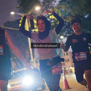 Runner Photo 4065811