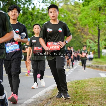 Runner Photo 4065835
