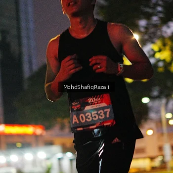 Runner Photo 4065869
