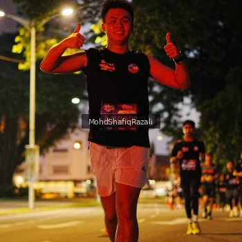 Runner Photo 4065899