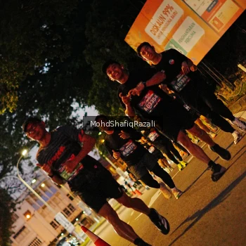 Runner Photo 4065928
