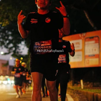 Runner Photo 4065955