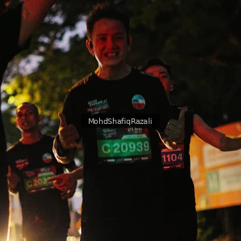 Runner Photo 4066031