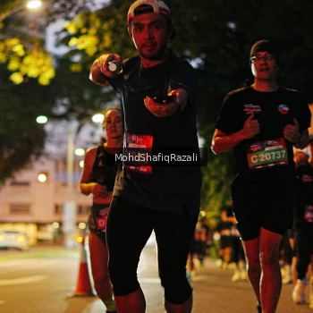 Runner Photo 4066182