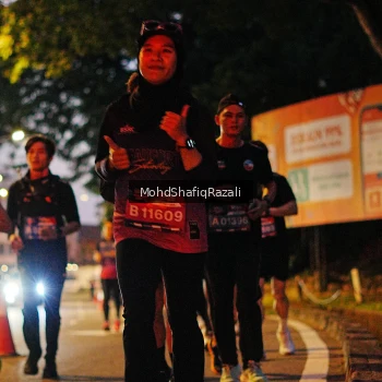 Runner Photo 4066215